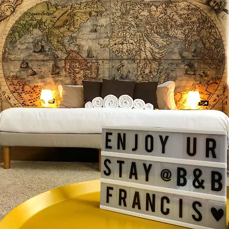 Konukevi Francis Superior