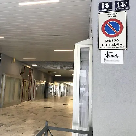 Francis Superior Konukevi 4*