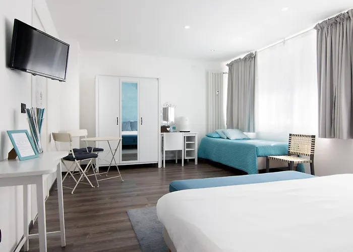 Francis Superior Konukevi 4*